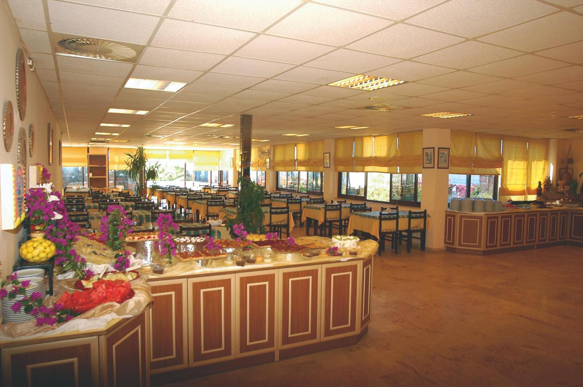 Titan Club Hotel Ultra All Inclusive Kargicak  Bagian luar foto