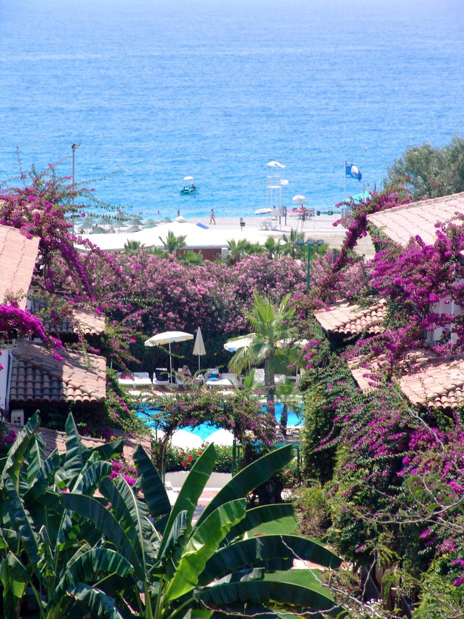 Titan Club Hotel Ultra All Inclusive Kargicak  Bagian luar foto
